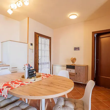 Castagno - Appartamento Belgirate